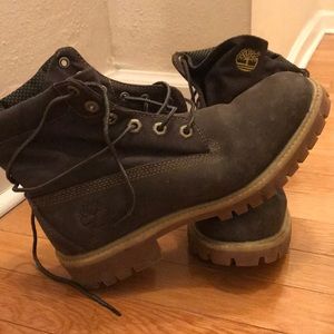 Green/gray Timberland Boots Size 7